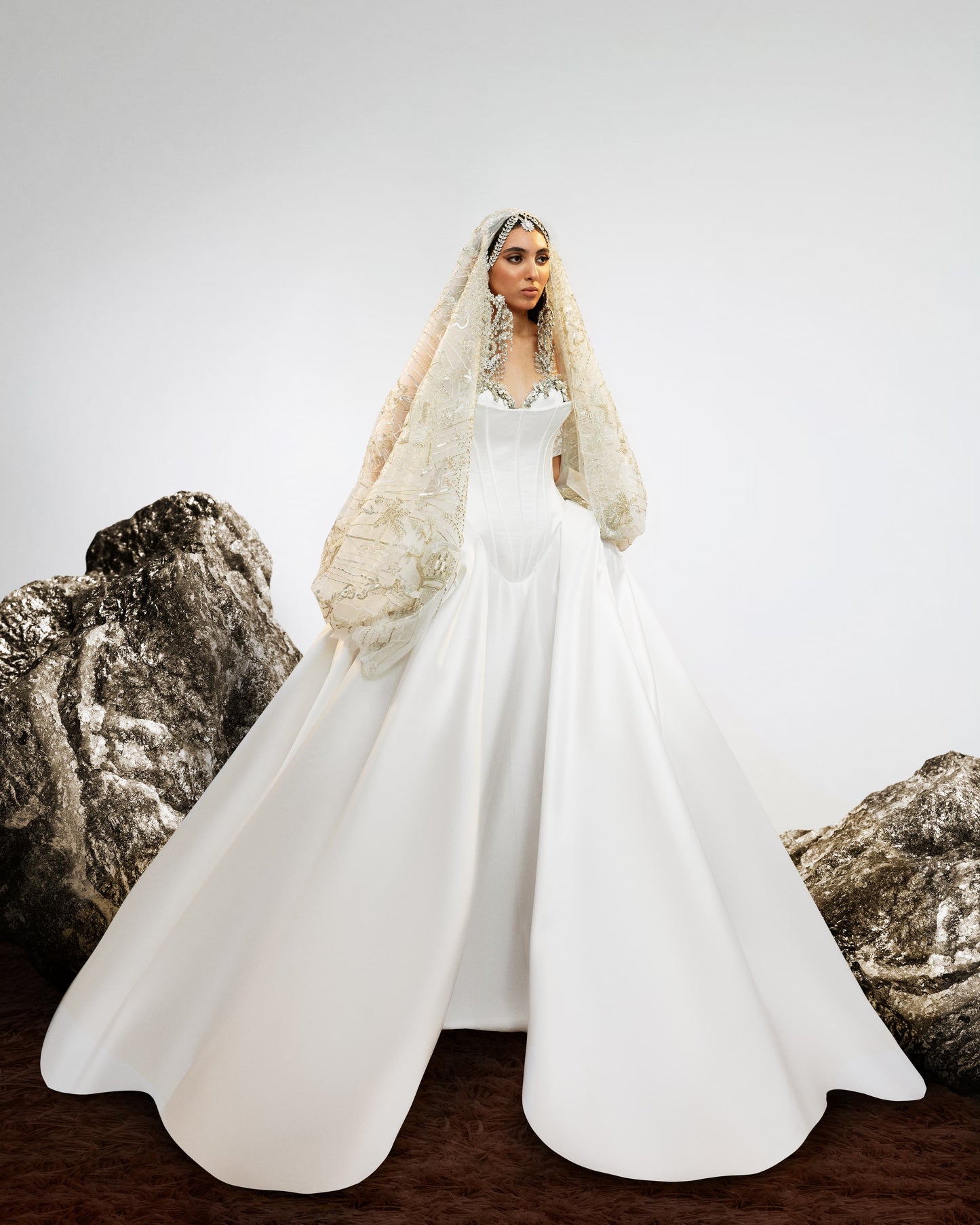 LOOK 5