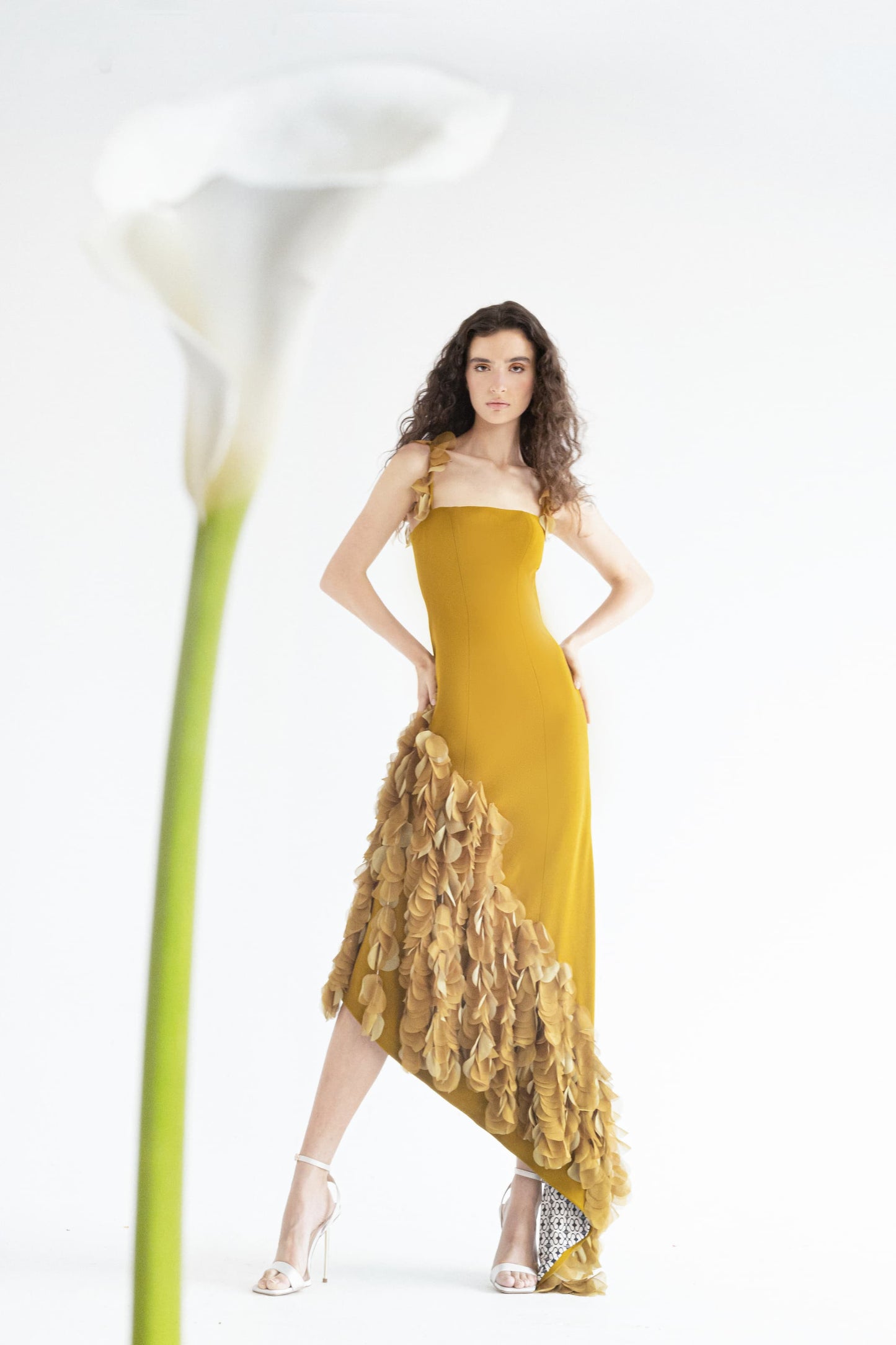ARUM PETAL HIGH-LOW GOWN