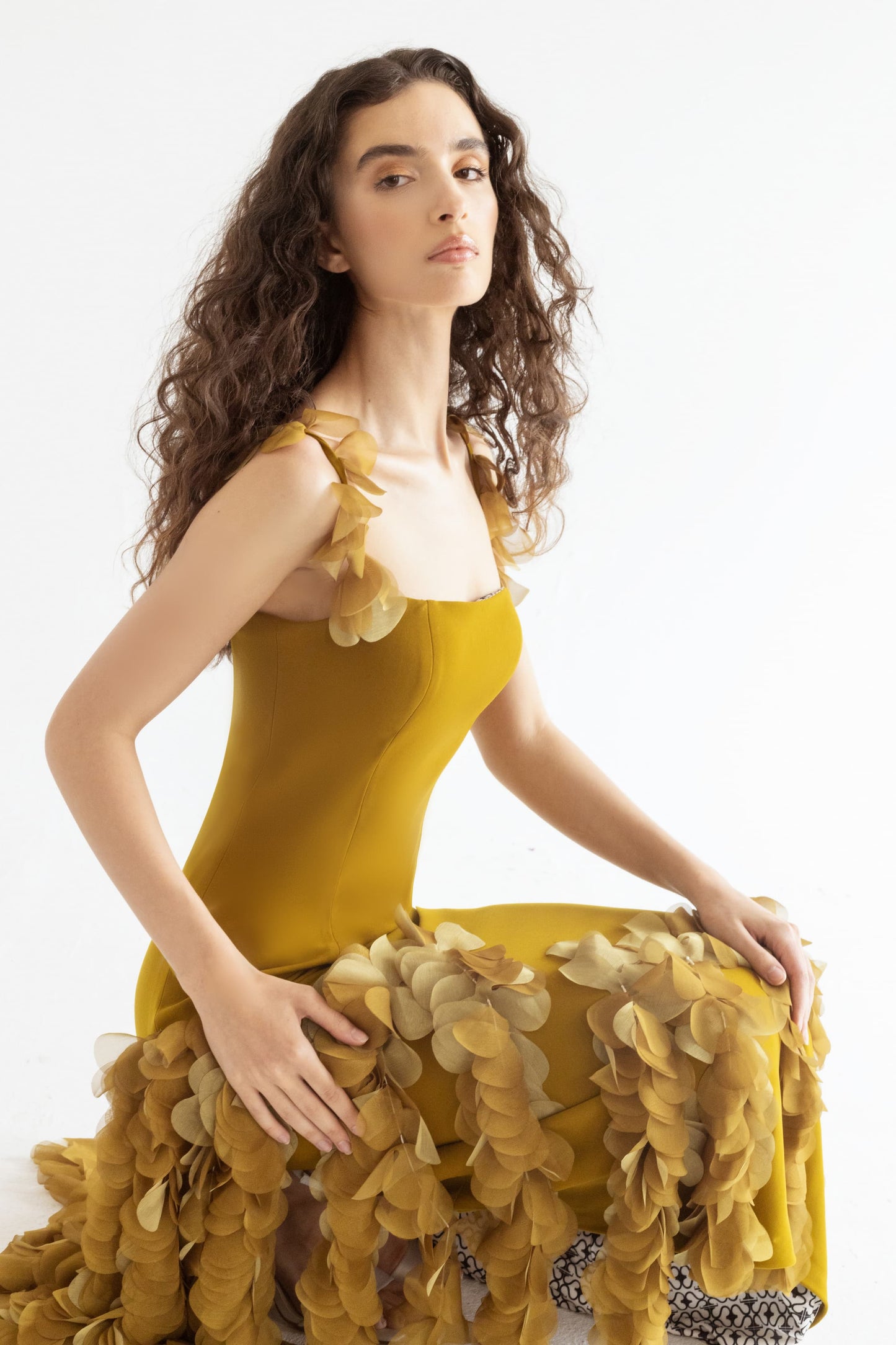 ARUM PETAL HIGH-LOW GOWN
