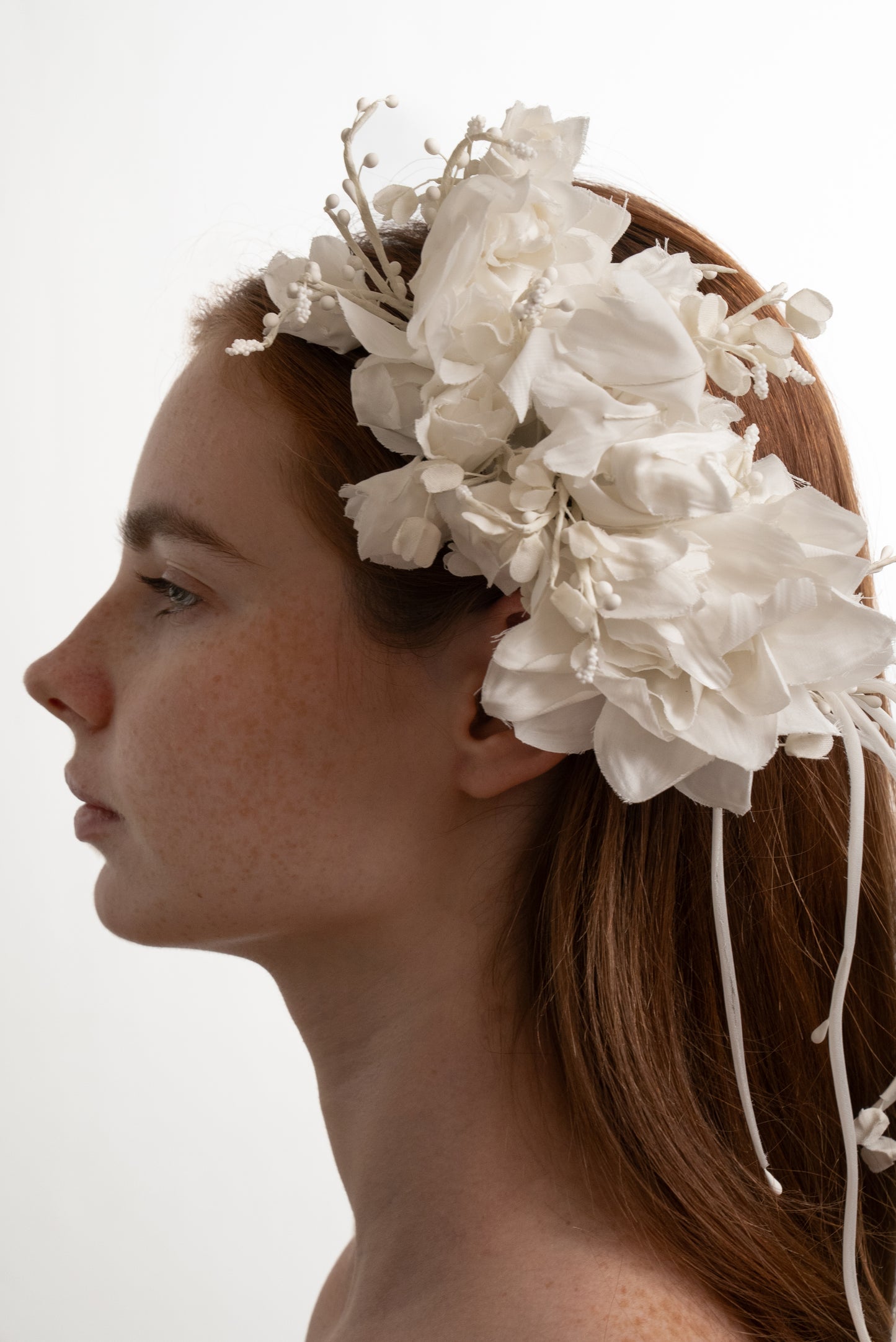 3D TAFFETA FLOWER HEADPIECE