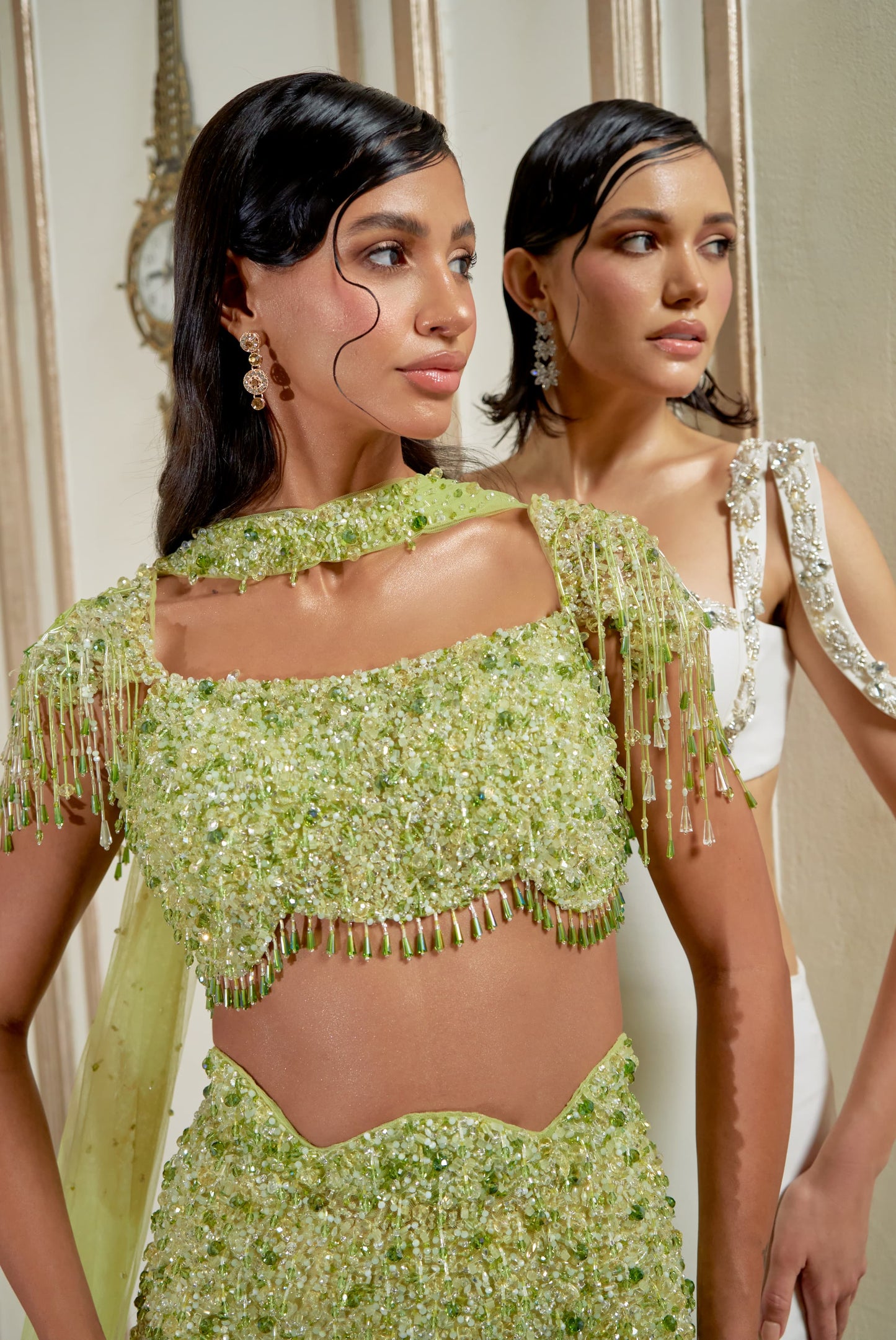LOOK 2