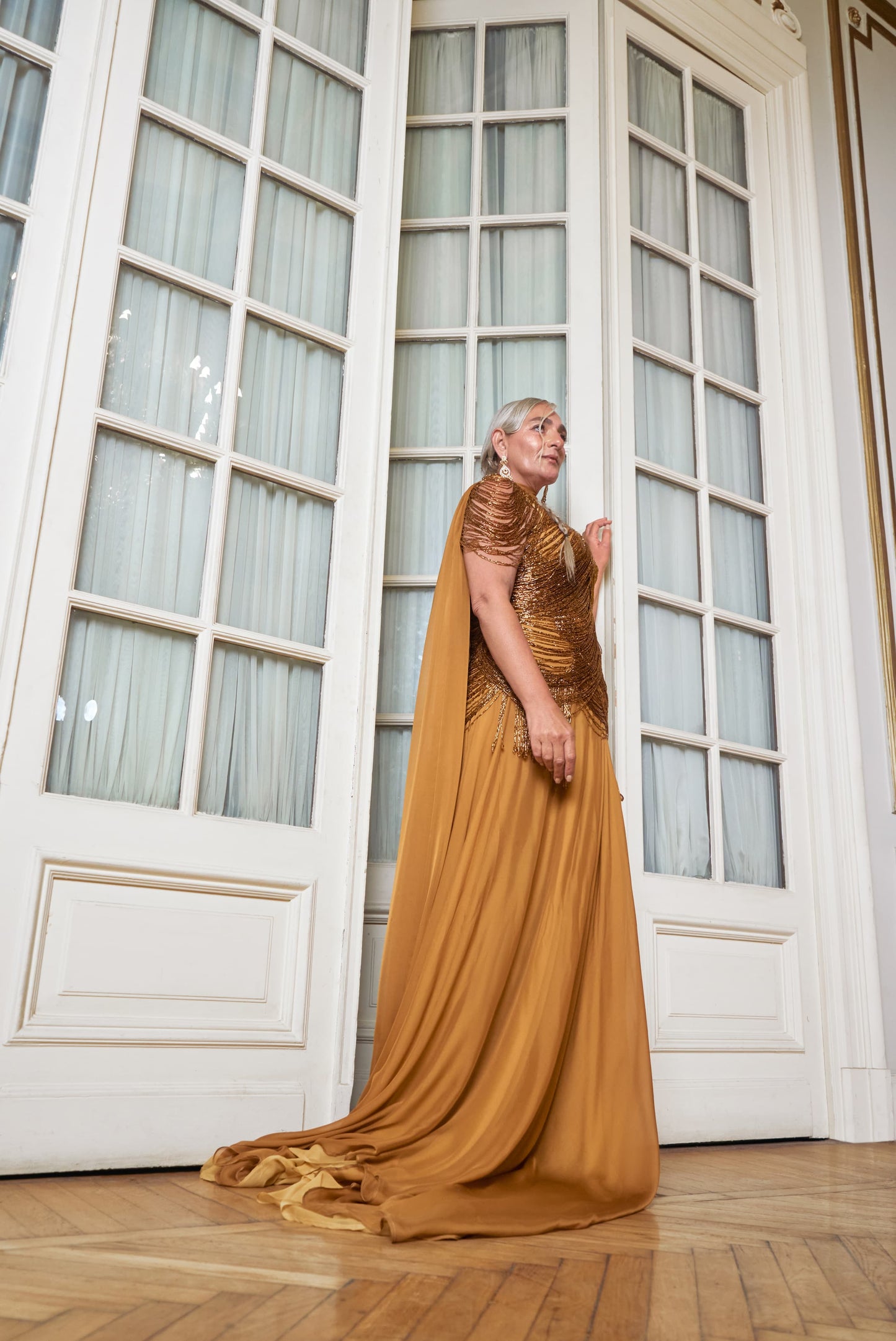 LOOK 5