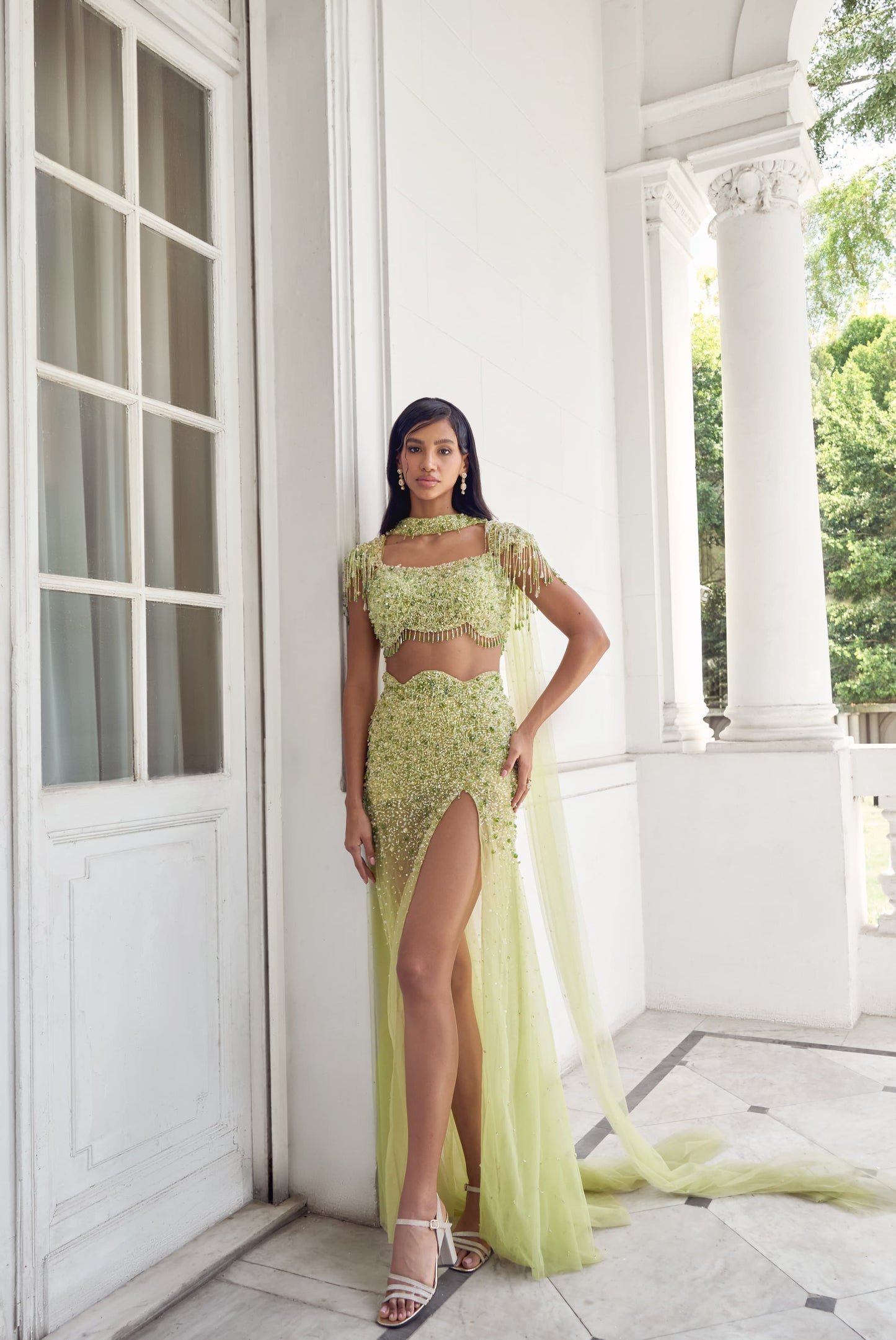 LOOK 2