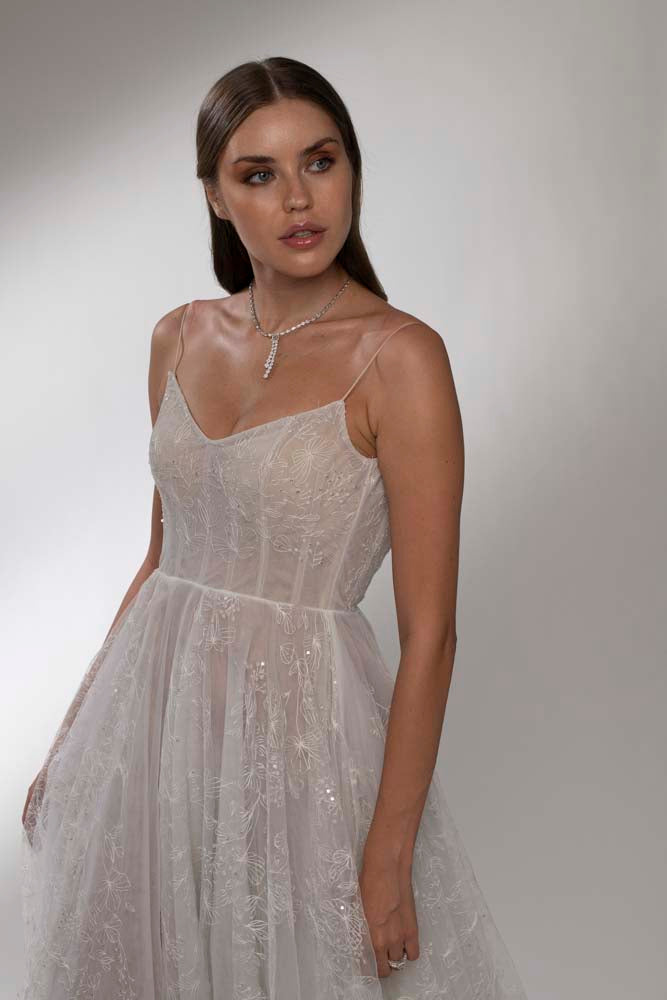 LOOK 8