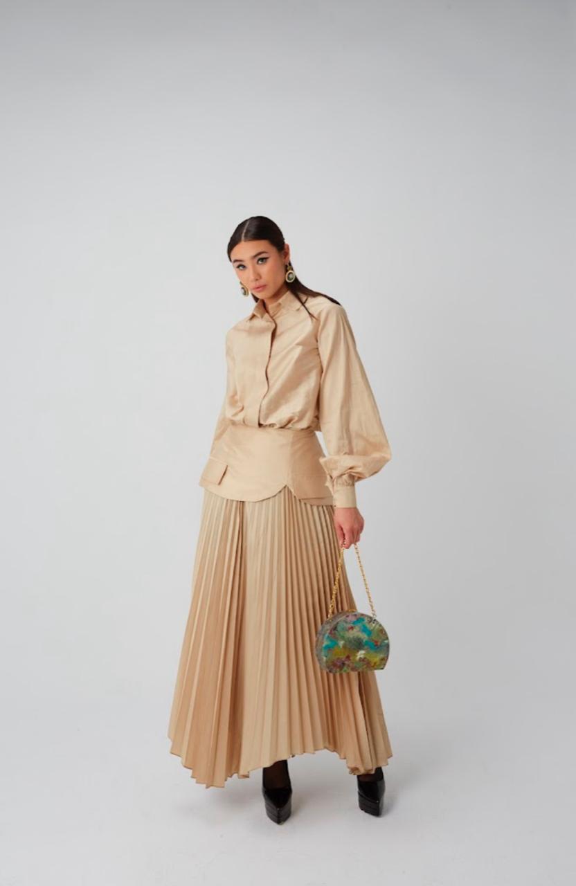 LONG PLEATED SKIRT