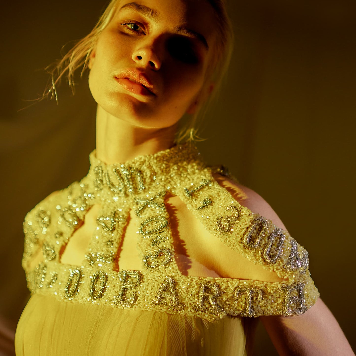 LOOK 8