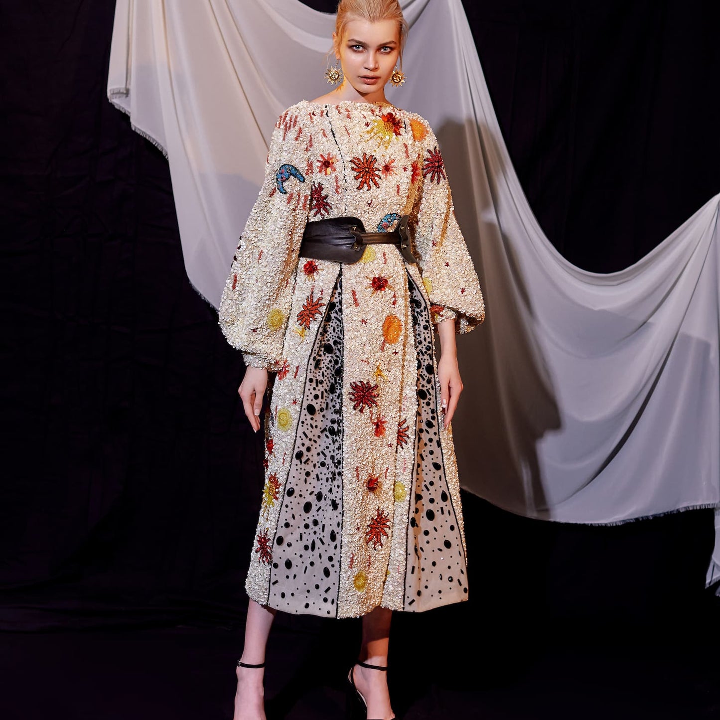 LOOK 10
