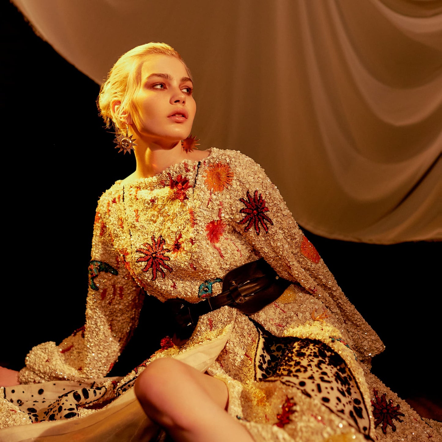LOOK 10
