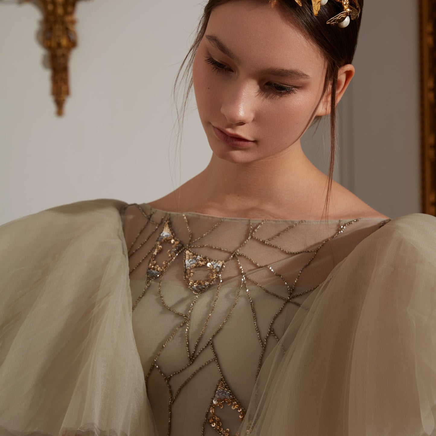 LOOK 5