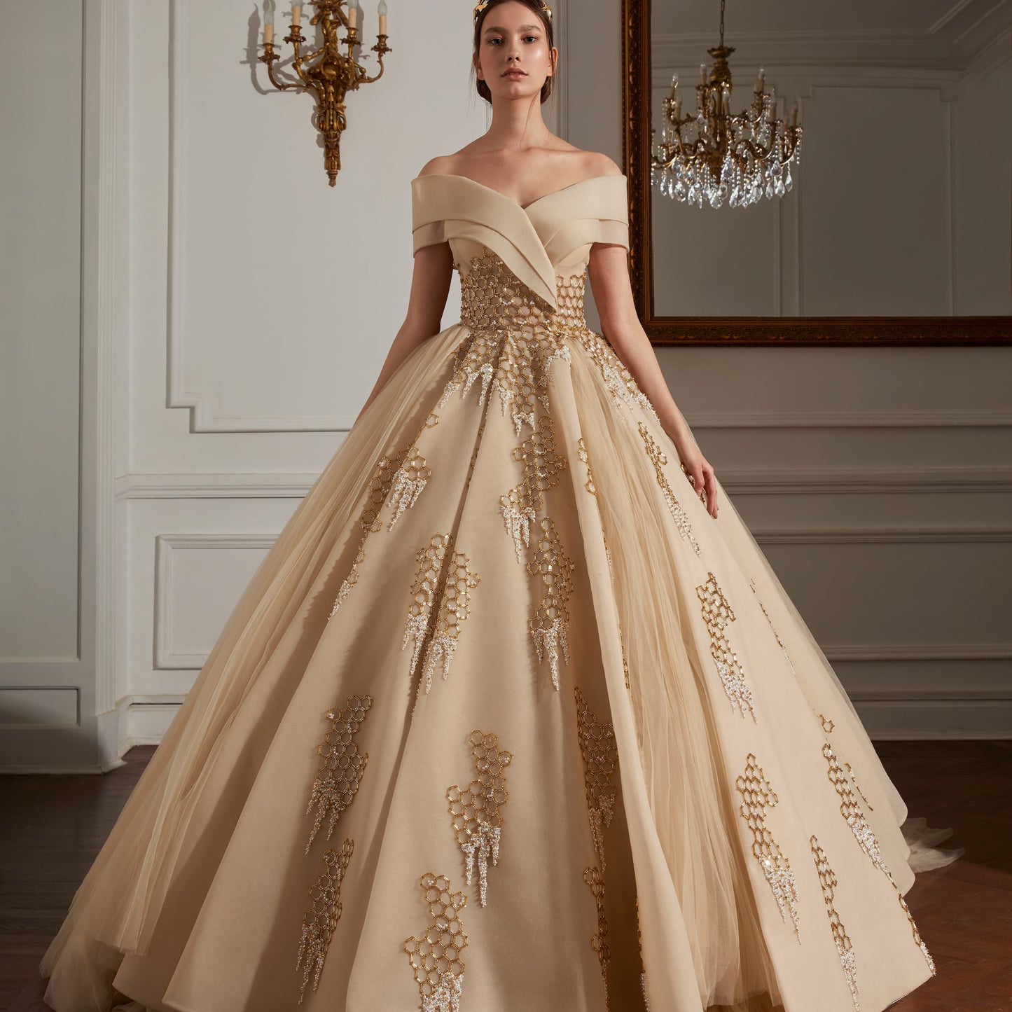LOOK 12