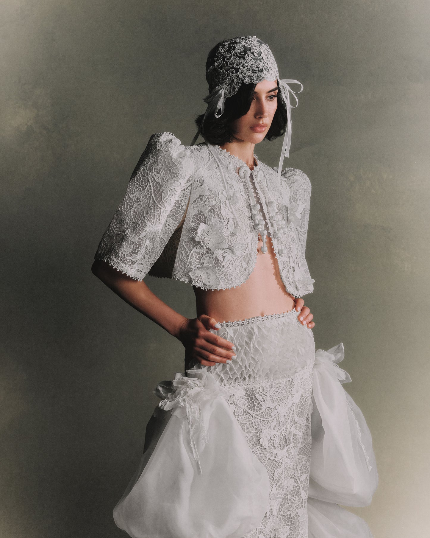 LOOK 5
