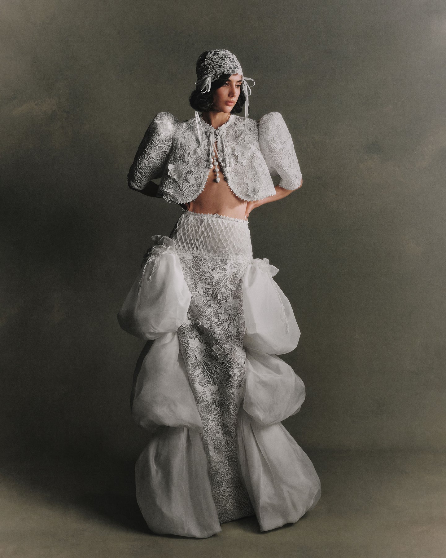 LOOK 5