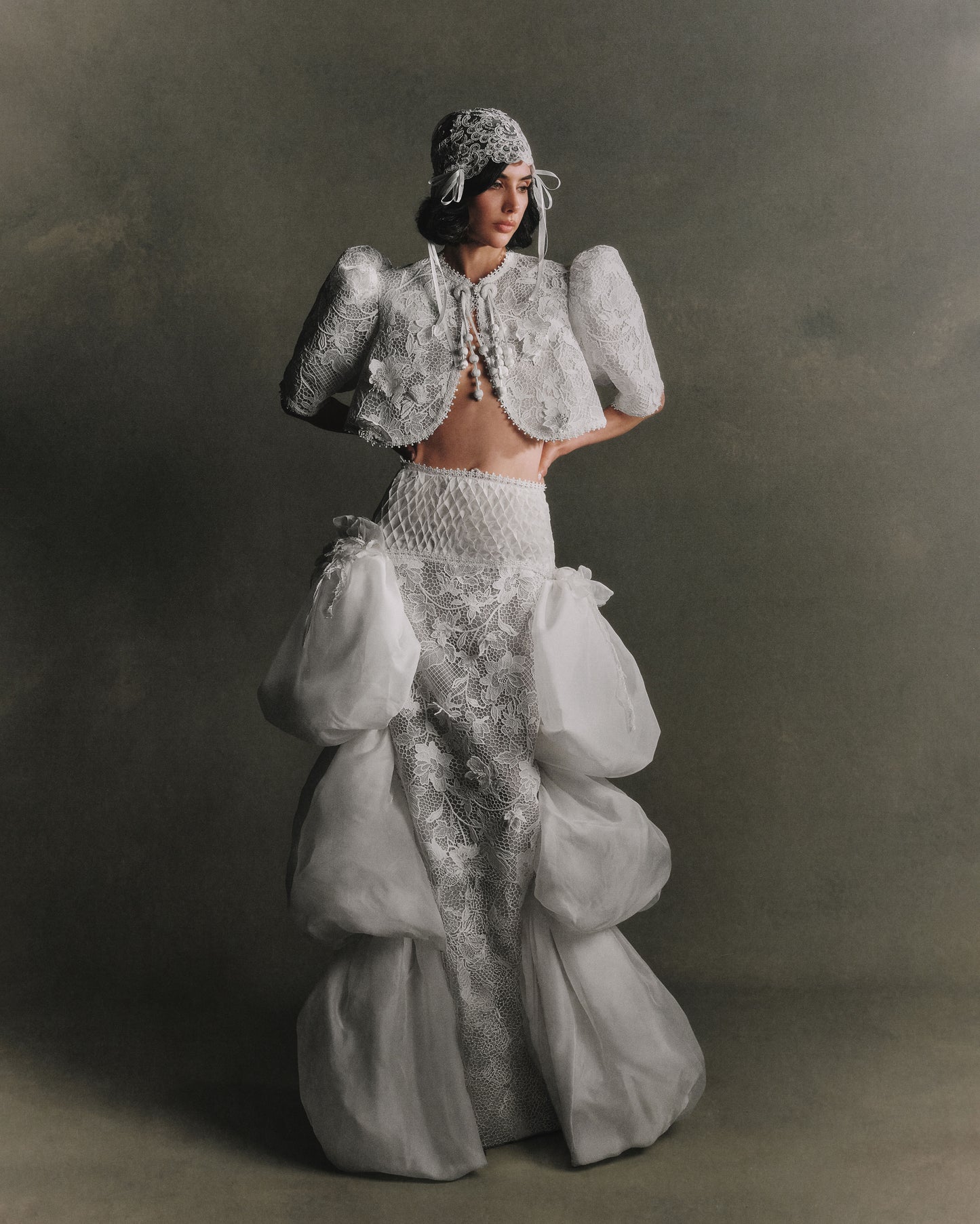 LOOK 5