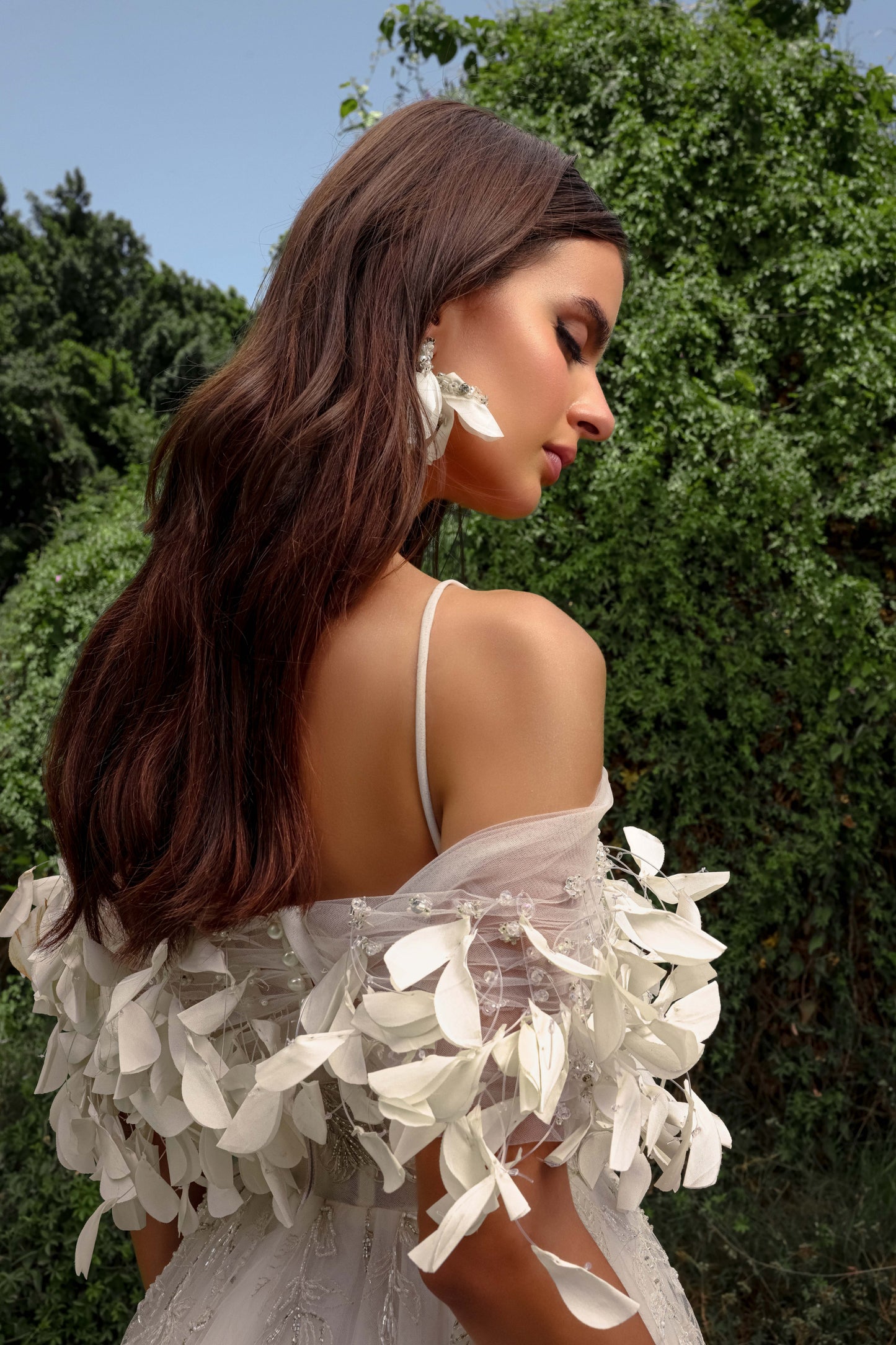 LOOK 12