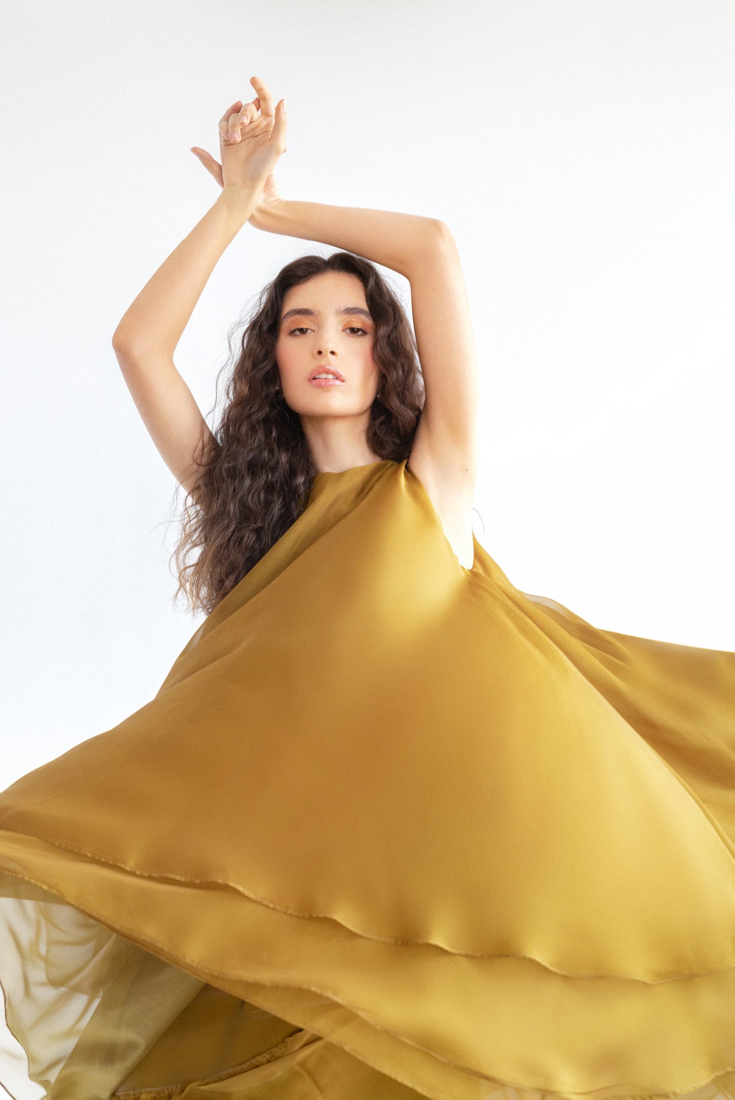 LAYERED SLEEVELESS CHIFFON DRESS