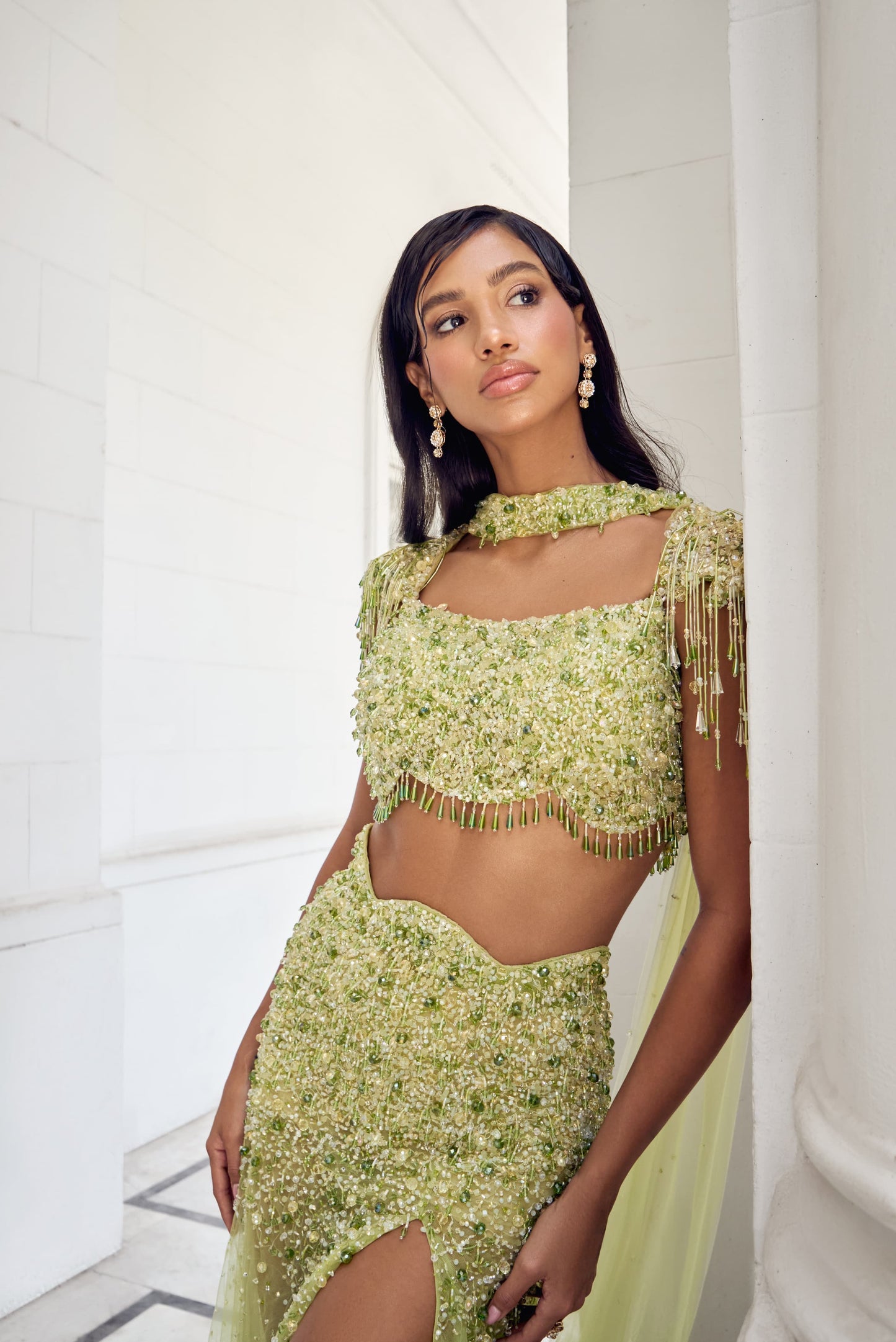 LOOK 2