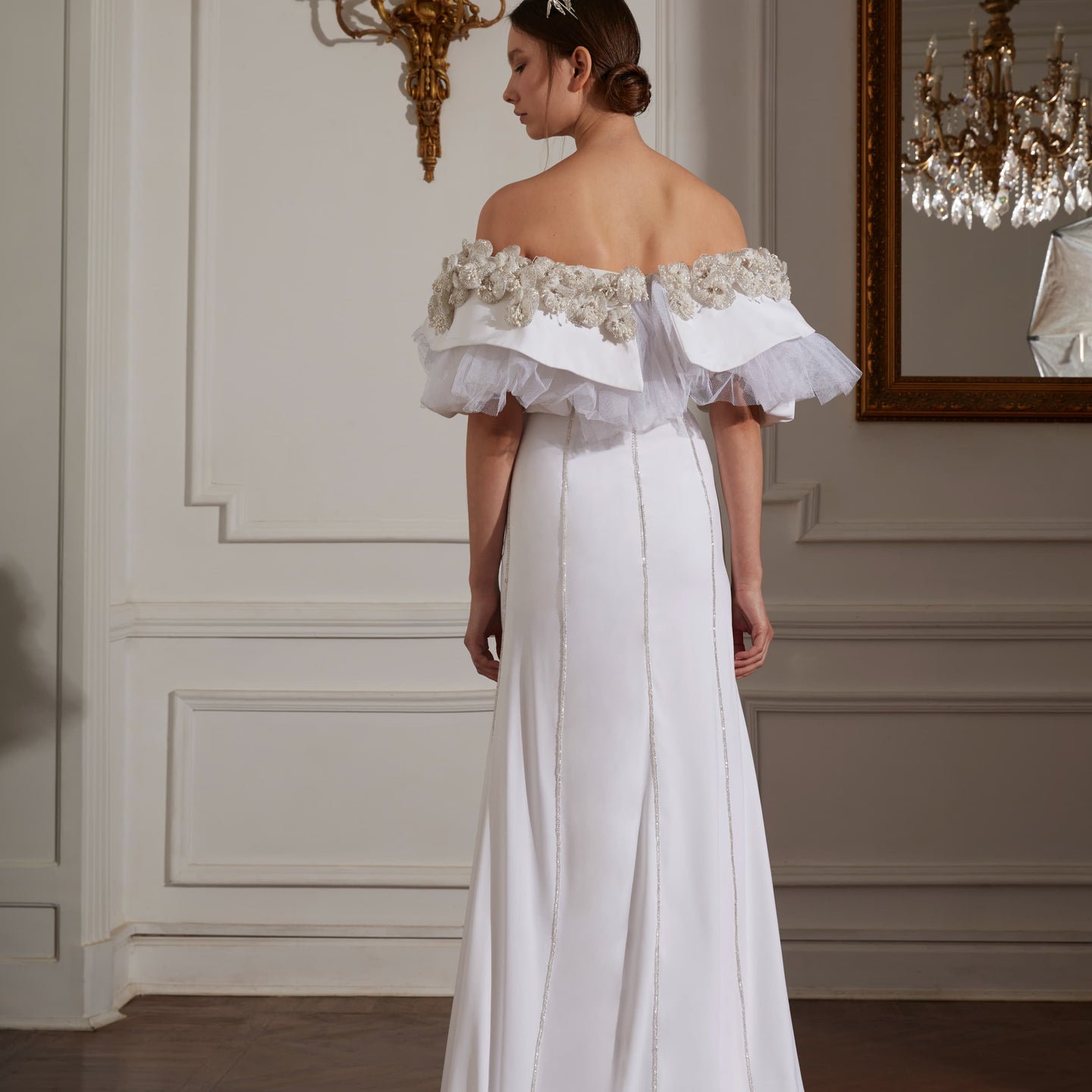 LOOK 8