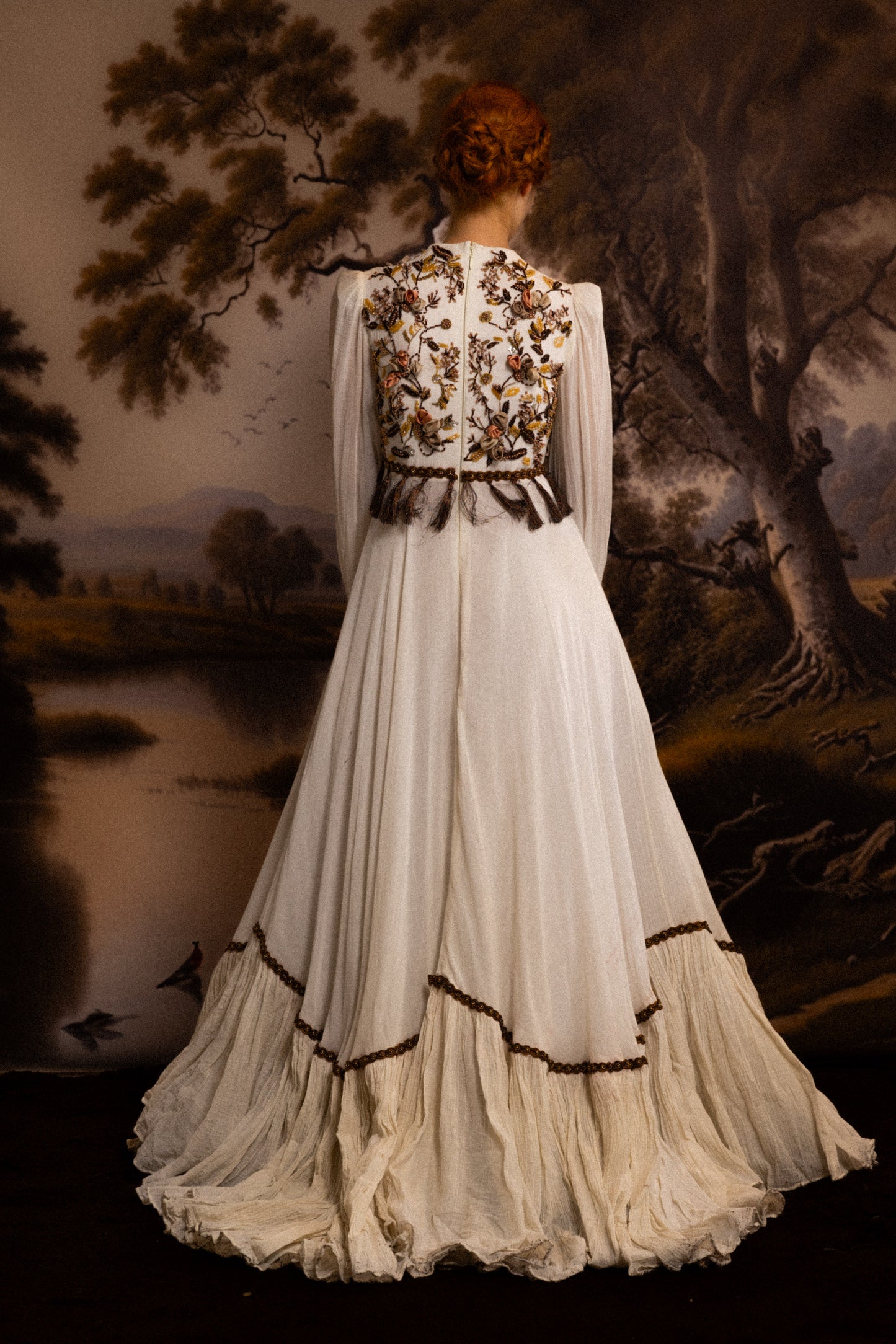 LOOK 24